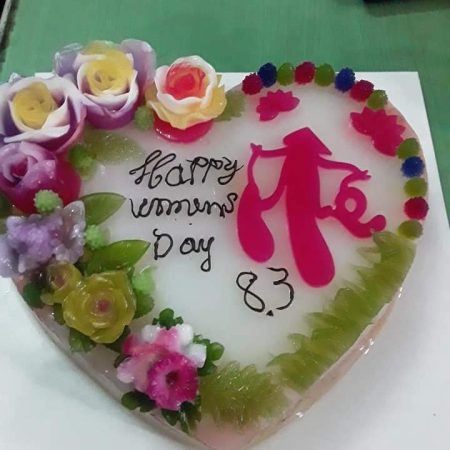 Long Thành Phát 269 Bánh Kem Rau Câu ( 100% màu từ rau củ , quả )