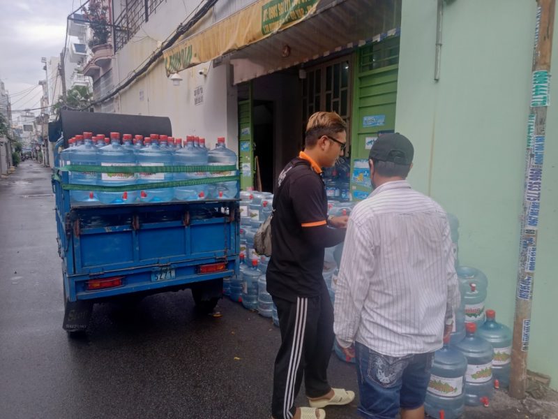 Đại lý giao nước uống Long Thành Phát