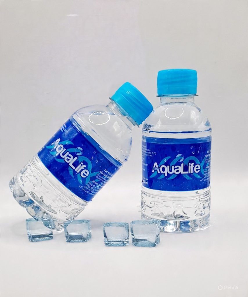 Nước suối chai nhỏ AquaLife 250ml giá rẻ